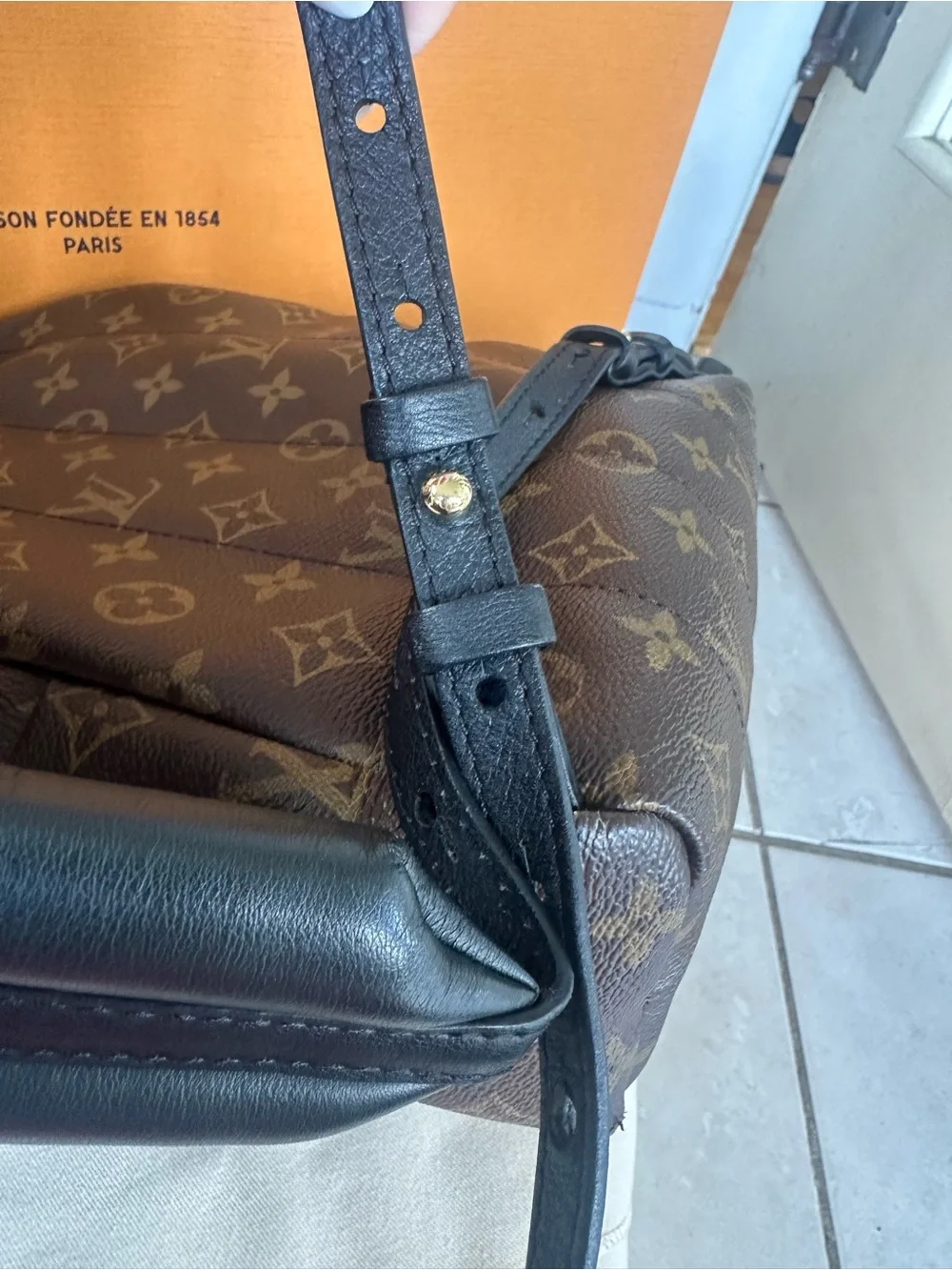 ✨Excellent Condition✨ Louis Vuitton Monogram PM Montsouris Backpack in Brown/Blk